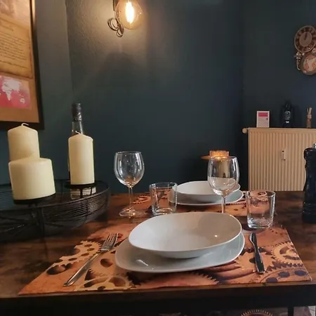 Retroversum Themen-ferienwohnung Lägenhet *