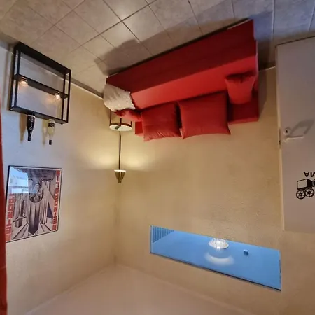 Retroversum Themen-ferienwohnung